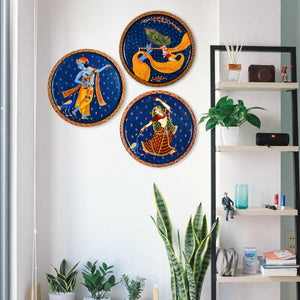 Wooden Radha Krishna ji Wall Hanging, Wooden Wall Plate, Housewarming Gift, Home Decor/Festival Decor/Indian Wall Plate
