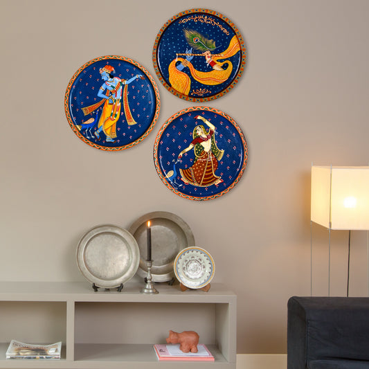 Wooden Radha Krishna ji Wall Hanging, Wooden Wall Plate, Housewarming Gift, Home Decor/Festival Decor/Indian Wall Plate