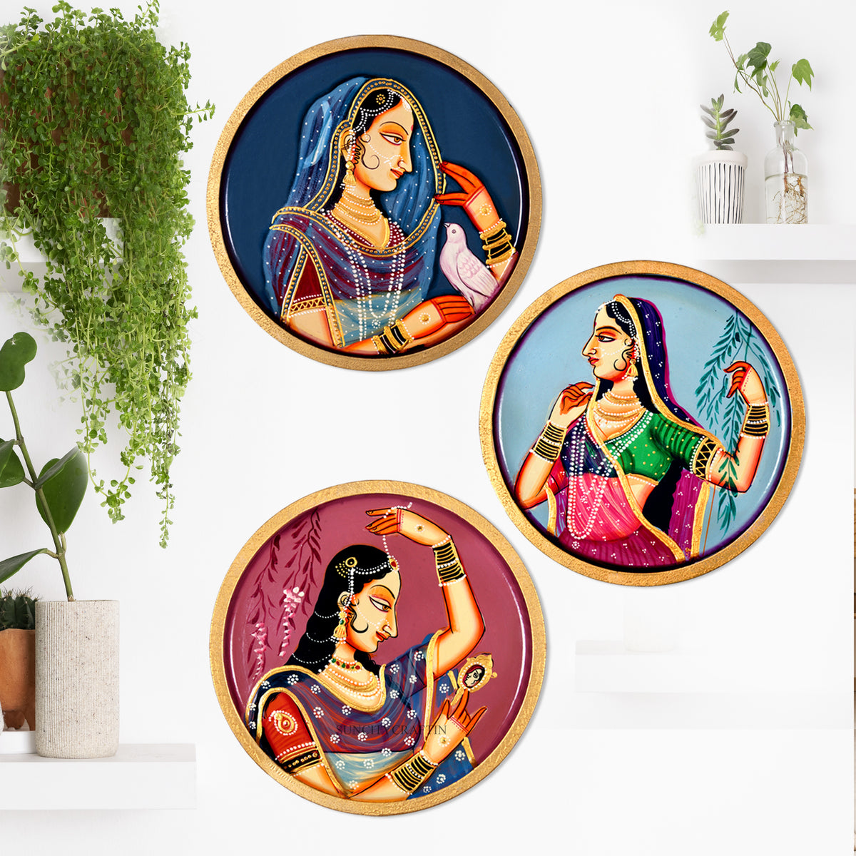 Hand-Painted Pichwai Wooden Wall Plate, Indian Royal Princess Bani Thani Art, 10-inch