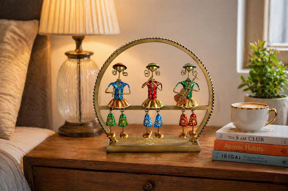 Metal Emboss Tribal Musician Dolls Swing Tabletop Showpiece for Home Decor