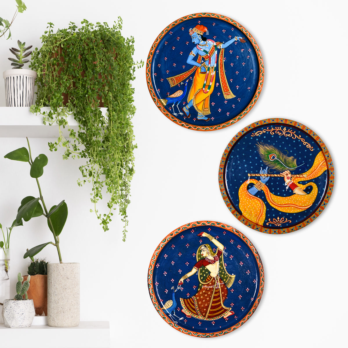 Wooden Radha Krishna ji Wall Hanging, Wooden Wall Plate, Housewarming Gift, Home Decor/Festival Decor/Indian Wall Plate